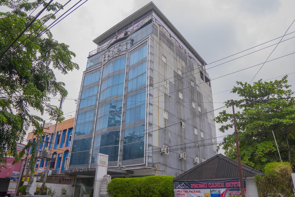 Candi Hotel