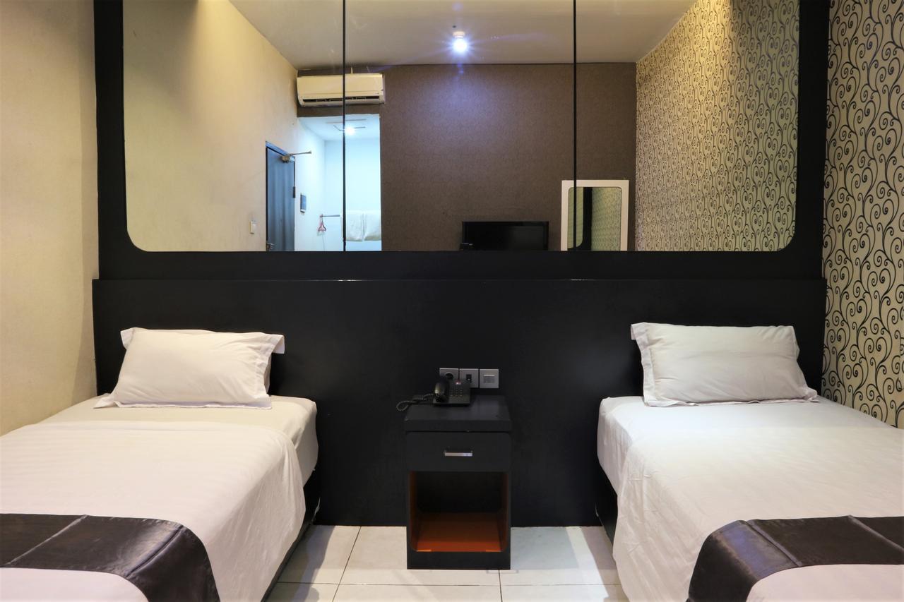Candi Hotel